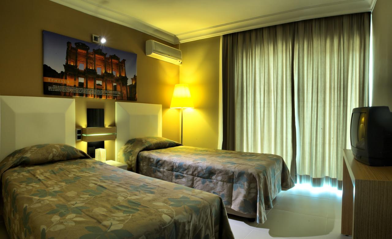 Ephesia Hotel 쿠사다시 외부 사진